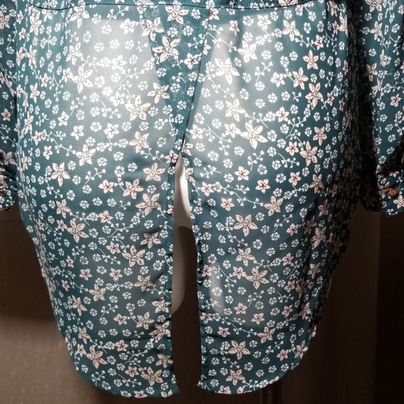 Candies Long Sleeve High Low Dress Blouse - Picture 4 of 7